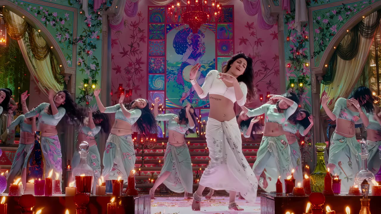 Priyanka Chopra Hot Song - Ram Chahe Leela