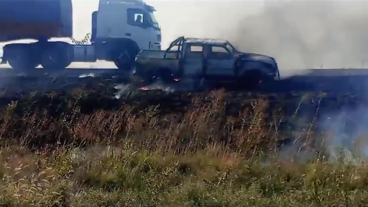 Incendio en Ruta 51: una camioneta quedó totalmente destruida