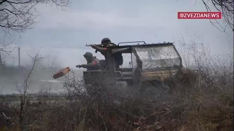 The recruits are given realistic training - the group is divided into “their own” and “outsiders”.