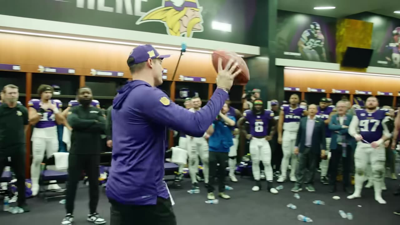 Kevin O’Connell’s Locker Room Speech After Minnesota Vikings Win Over Green Bay Packers