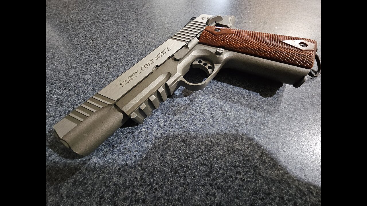 Apex/ tonytokes115 review of the 1911 rail gun by cybergun kwc