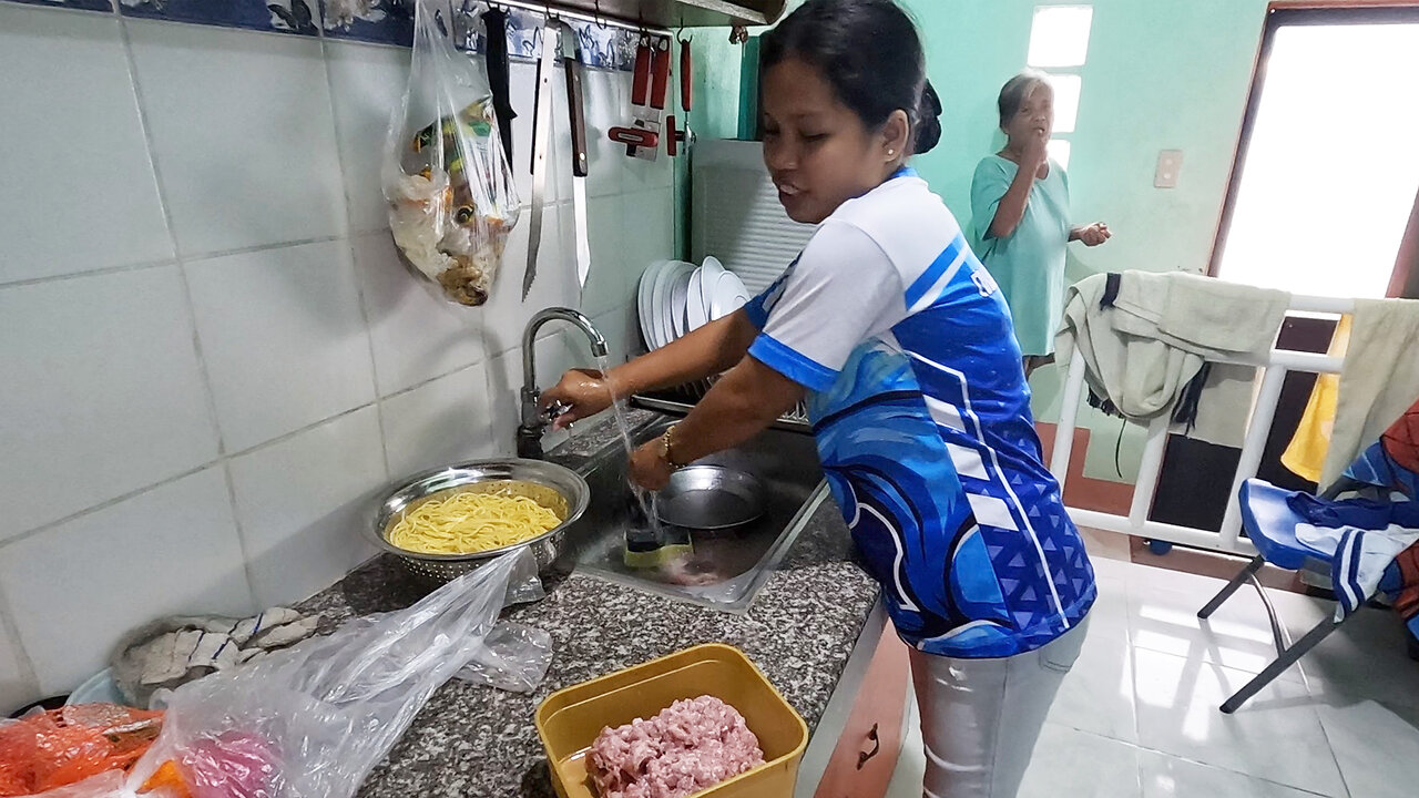 Spaghetti for Supper and Pork Is 400 Pesos Per Kilo?