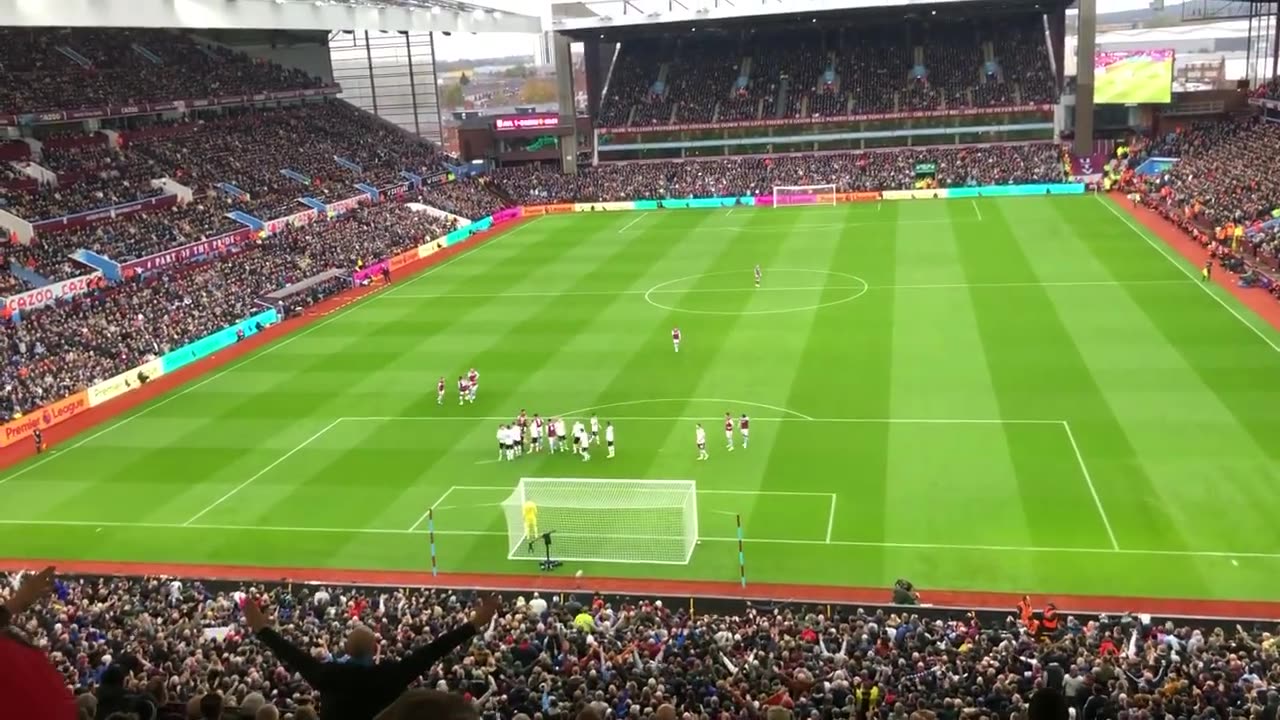 Aston Villa vs Leeds United (free kick for Villa)