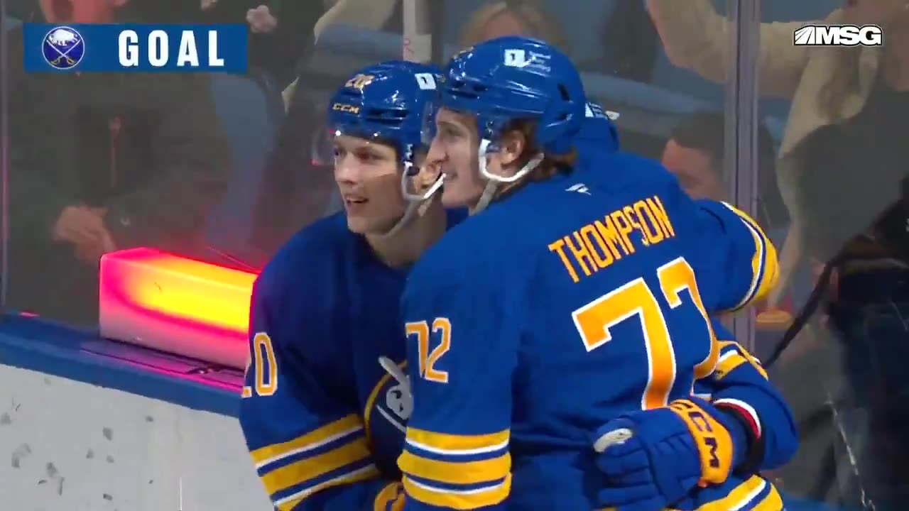 NHL - Thompson and Peterka connect to extend the lead for the @BuffaloSabres! 🤩