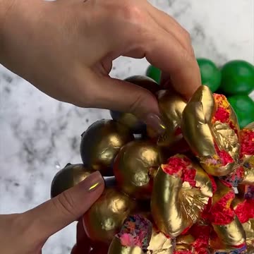 This Shiny Ball Game is the Ultimate Stress Buster! 😌💥