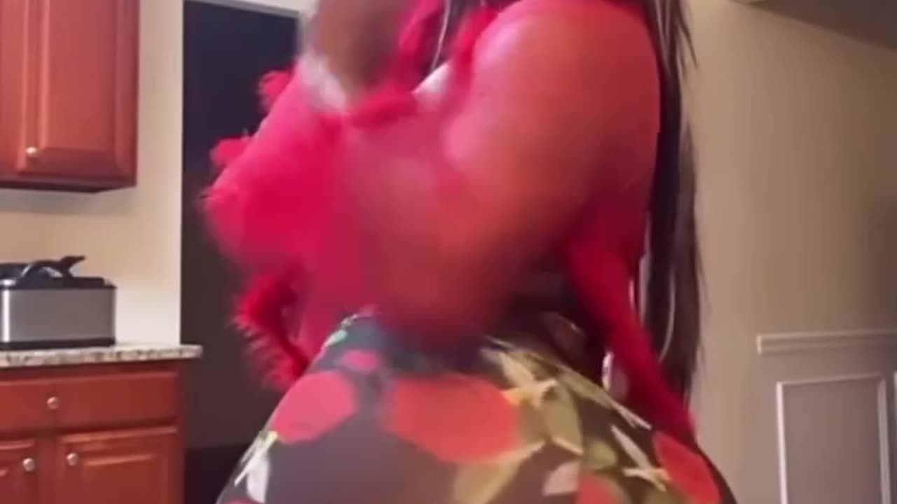 Big Booty Ebony BBW Ass Spreading.