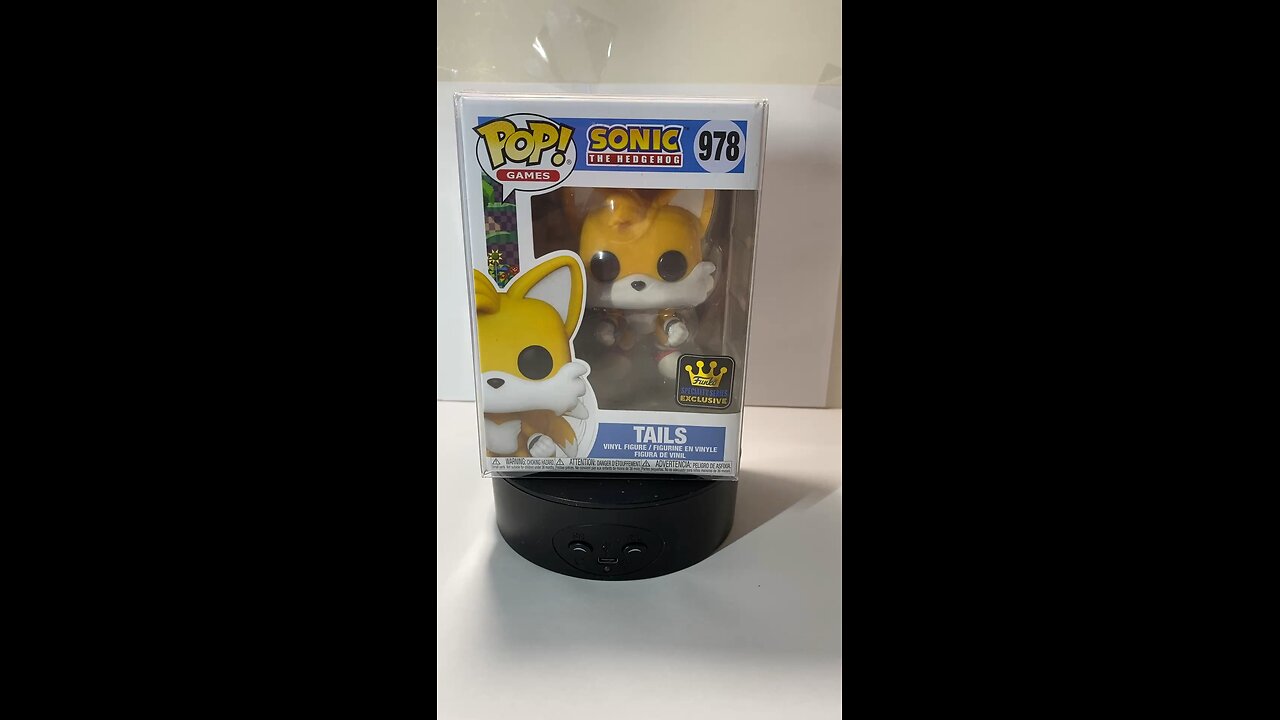 Mini-Vlog: Stop & Shop: Funko Pop: Games: TAILS (Sonic the Hedgehog) #978 w/ Pop Protector