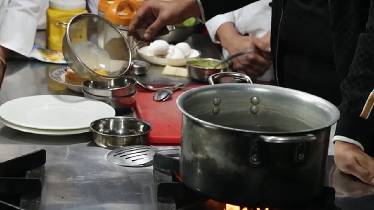 Pakistan's transgender community finds hope and dignity at a culinary school