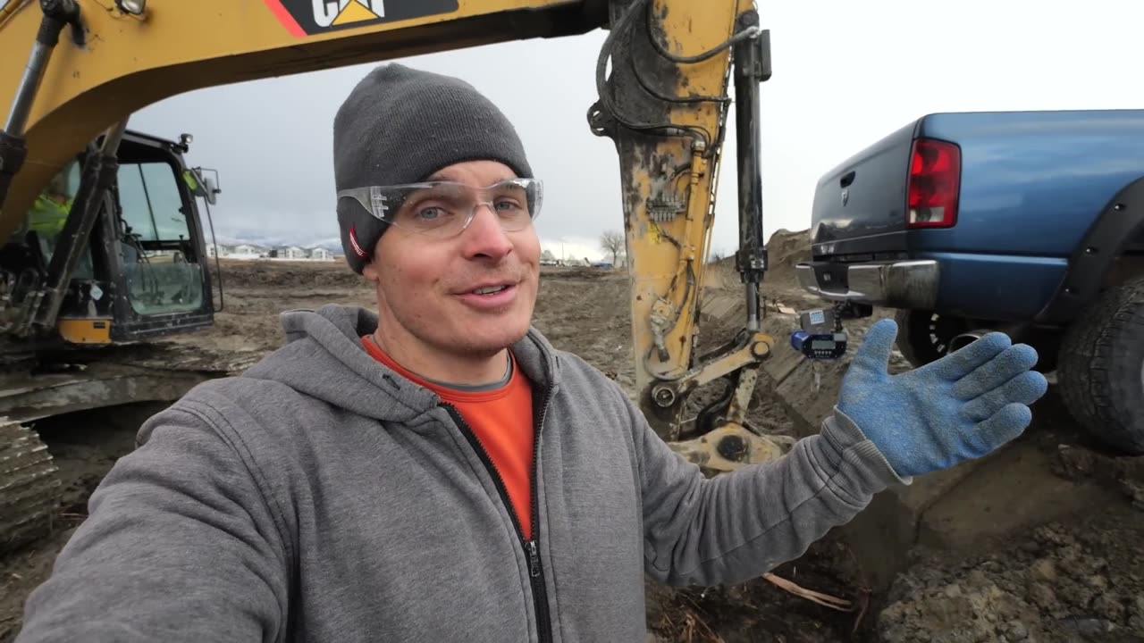 Should You Tow with a Cybertruck? 🚨 Catastrophic Failure Test!