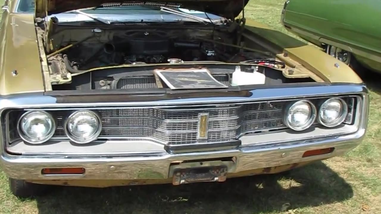1969 Chrysler Town & Country Wagon