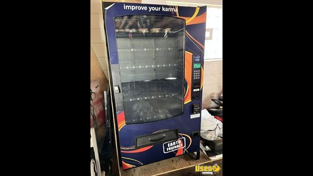 2018 Seaga Infinity INF5C Snack and Drink Combo Vending Machine For Sale in Ohio!