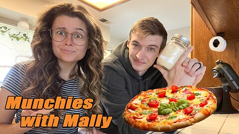 Munchies with Mally! - Homemade Pizza!