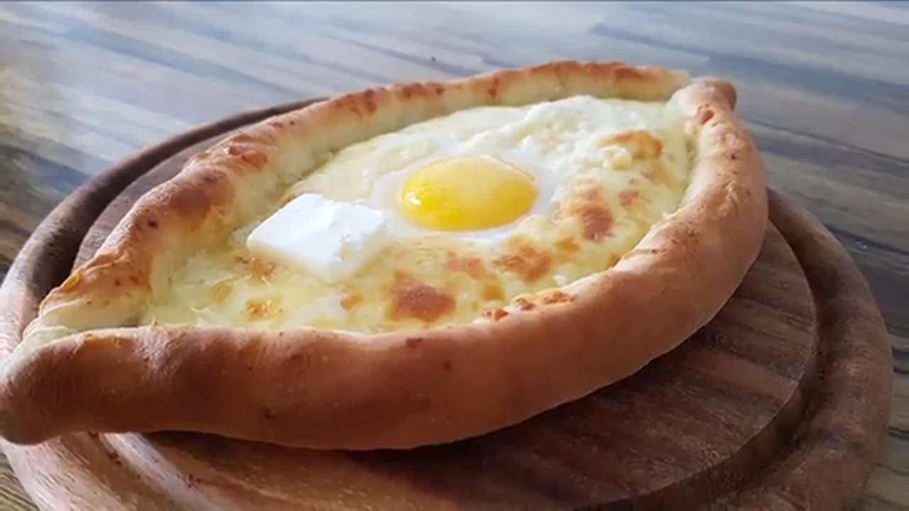 Adjarian Khachapuri Recipe | Acharuli Khachapuri