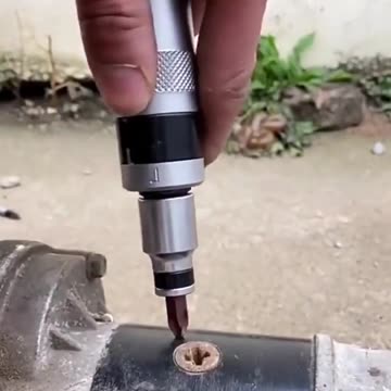 Manual Impact Screwdriver, 1/2” Reversible Hand Impact Driver Set