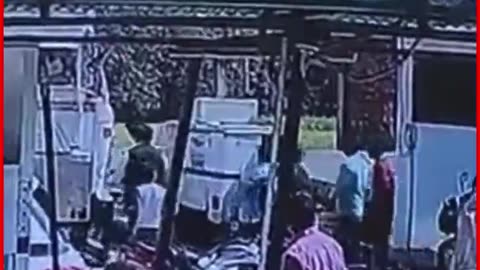 Youths Without Helmets Assault Petrol Pump Salesman in Akbarpur