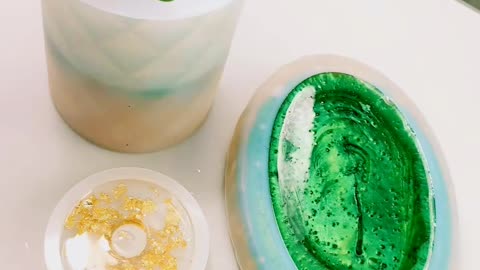 Resin crafts
