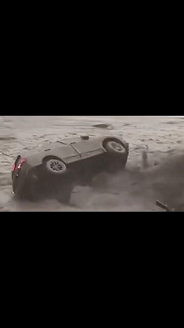 Man Barely Escapes Malibu Mudslide