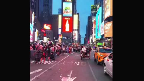 Times Square, New York, the busiest area in the world 🇺🇸 #nyc #usa #newyorkcity #travelusa