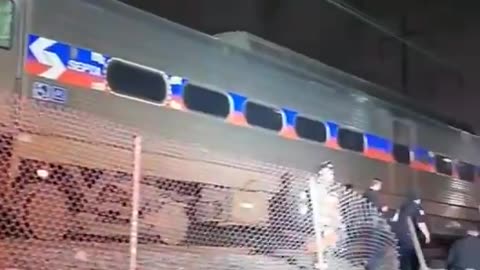 Septa Train Fire Forces Evacuation of 350 Passengers on Route From Philadelphia to Wilmington