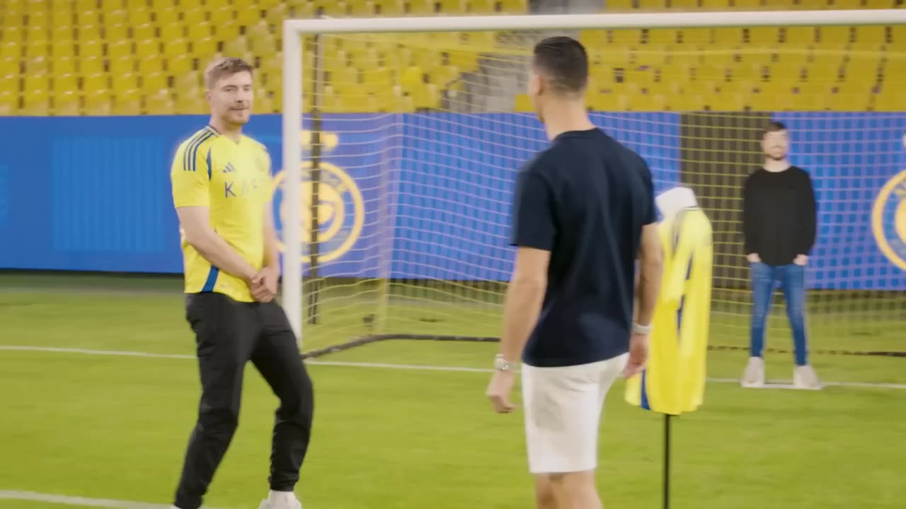 Mrbeast vs ronaldo