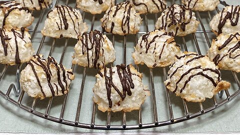 5-Ingredient Coconut Almond Macaroons are Dairy Free & Gluten Free