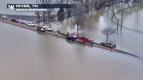 Tennessee: Rescue Teams are now going door to door by boat after a levee failed