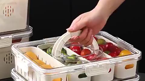 Refrigerator Container Storage Box with sealed compartment and lid Prevent leakage