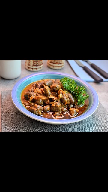 Chicken heart goulash