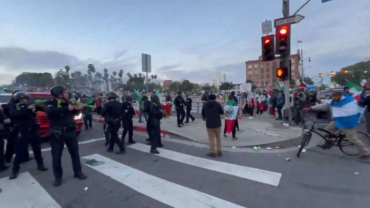 On Los Angeles' Second Night Of Violent Anti-ICE Protests, Mayor Bass Again Refuses To Arrest