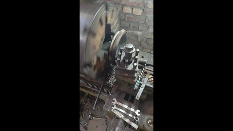 Lathe machinery