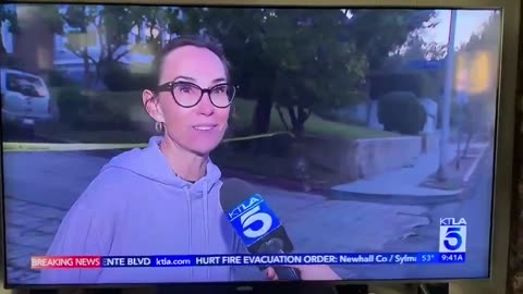 🇺🇸A woman in Los Angeles says luxury homes evacuated due to fires are being