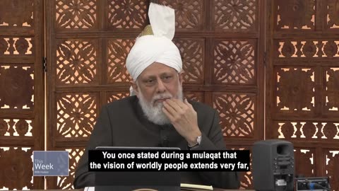 What Guidance Does Huzoor Give on Long-Term Planning For the Ahmadiyya Jama'at?