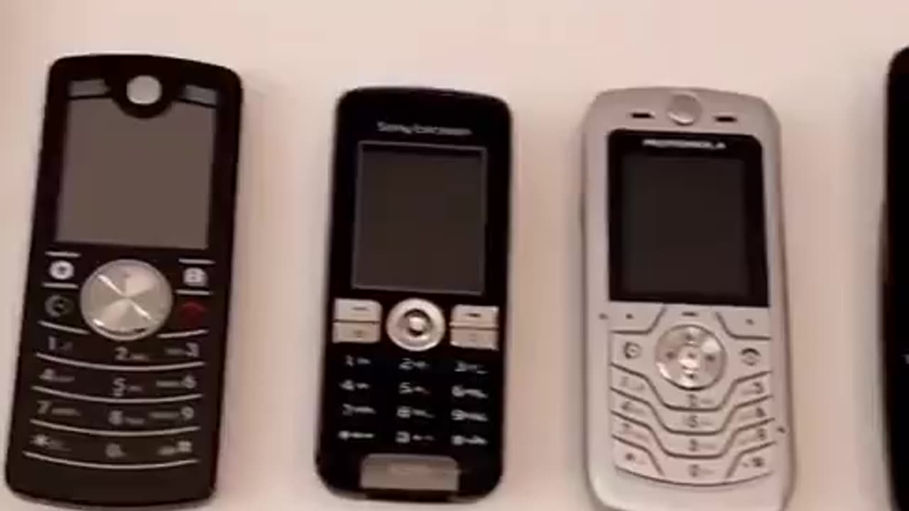 Mobile phones that have entered our lives since 1991