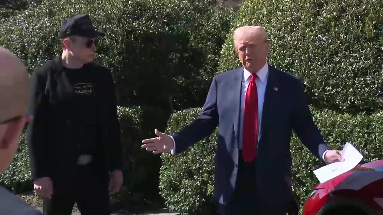 🚨🔥President Trump: "The price of eggs has come down ... interest rates have come down