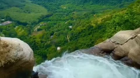 Discover the wonders of Sri Lanka🍀🌼💛✨