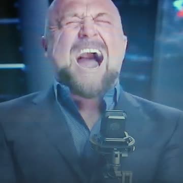 Alex Jones growling at The New World Order