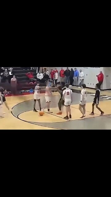 Georgia Police Investigating Degenerate High School Player Who Brutally Knocks Out Rival During Game