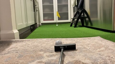 Putting Green! (Midtown Manhattan Apartment)