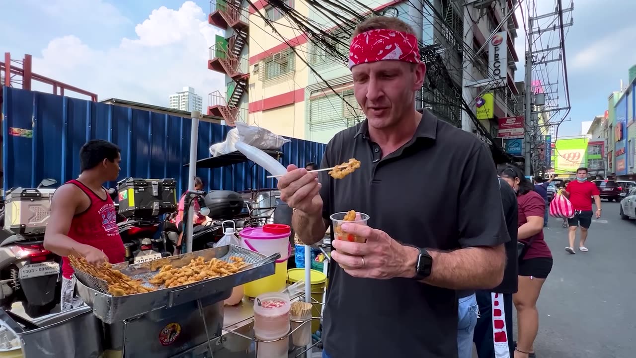 $100 Filipino Street Food Challenge in Manila!! Is It Possible¿