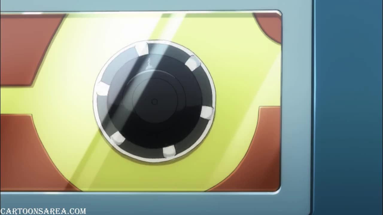 E38