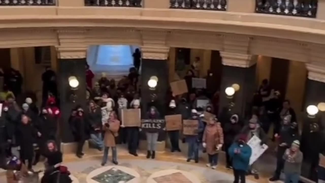 НЯМА КРАЛ - ПРОТЕСТ В КОНГРЕСА В САЩ