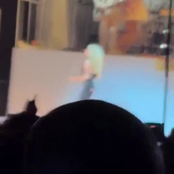 Sabrina Carpenter Performing 'Feather' at London Short n Sweet