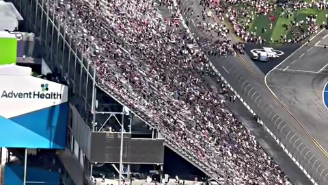 President TRUMP Flies Into DAYTONA🔥