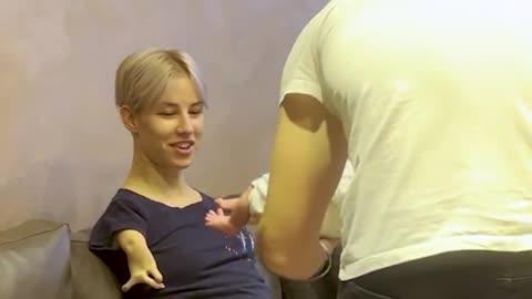 Unstoppable: An Armless Mother’s Inspiring Journey ❤️👩‍👦