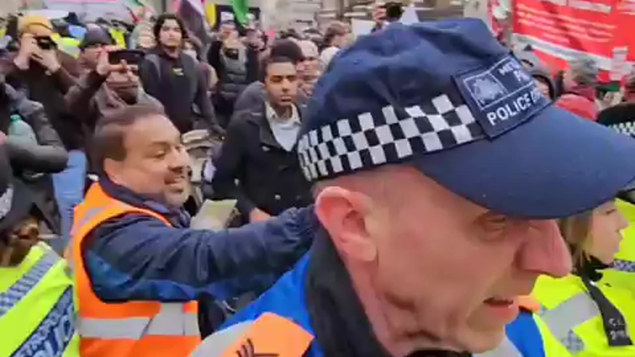 London — Violent pro-Palestine protesters tried to stop the arrest of a suspect today...