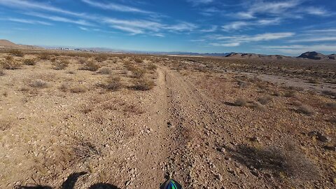 Motovlog 8, slow ride on a dirt road