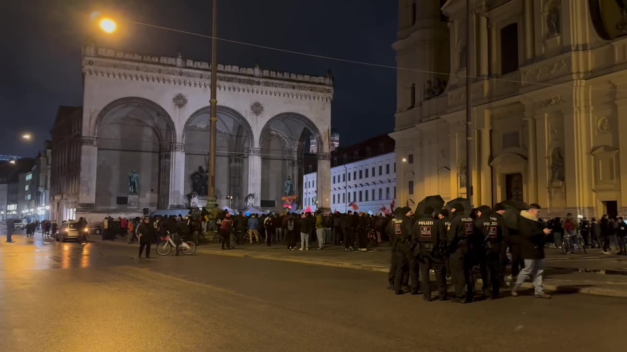 NIUS-Reporter werden angegriffen