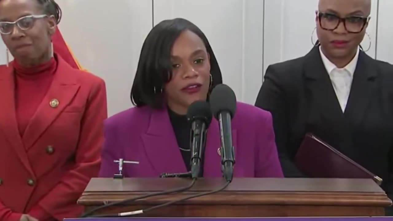 Congresswoman Demands Reparations, Cites 'Rampant White Supremacy' (VIDEO)