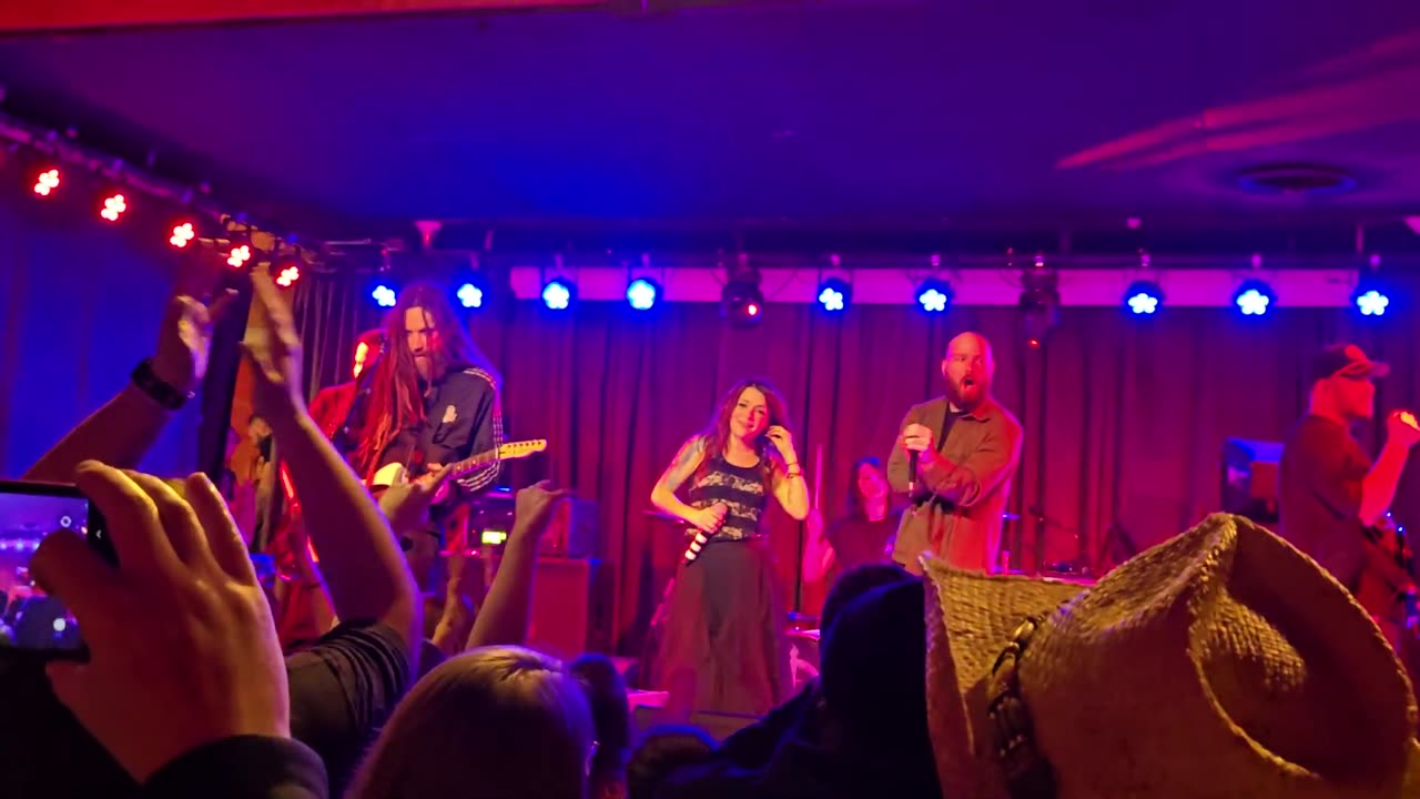 I'm So Sick by Lacey Sturm and special guests live in Pittsburgh 2⧸28⧸25