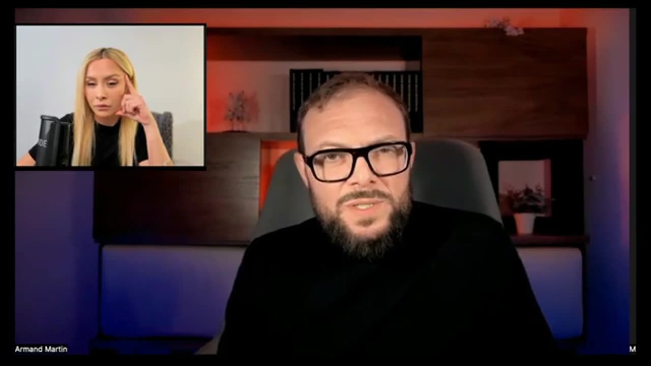 Kimlik bunalımındayız